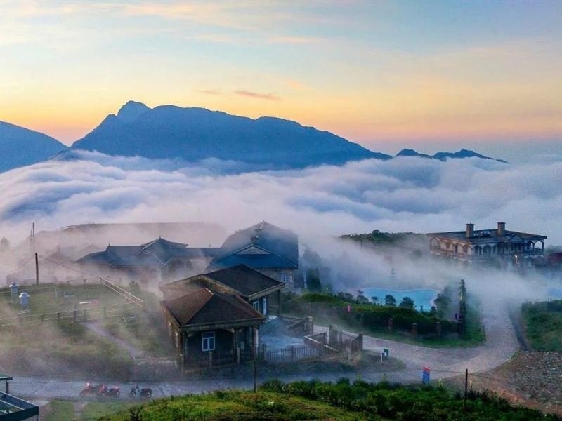 Mẫu Sơn summit